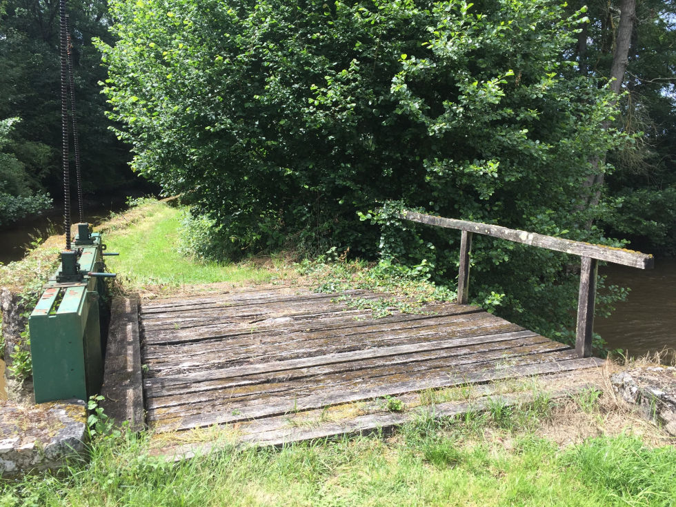 Pont en bois